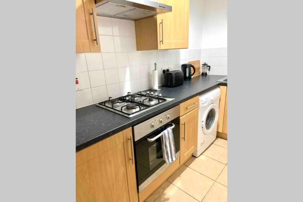 Flat 5 Eia House Apartamento Belfast Exterior foto